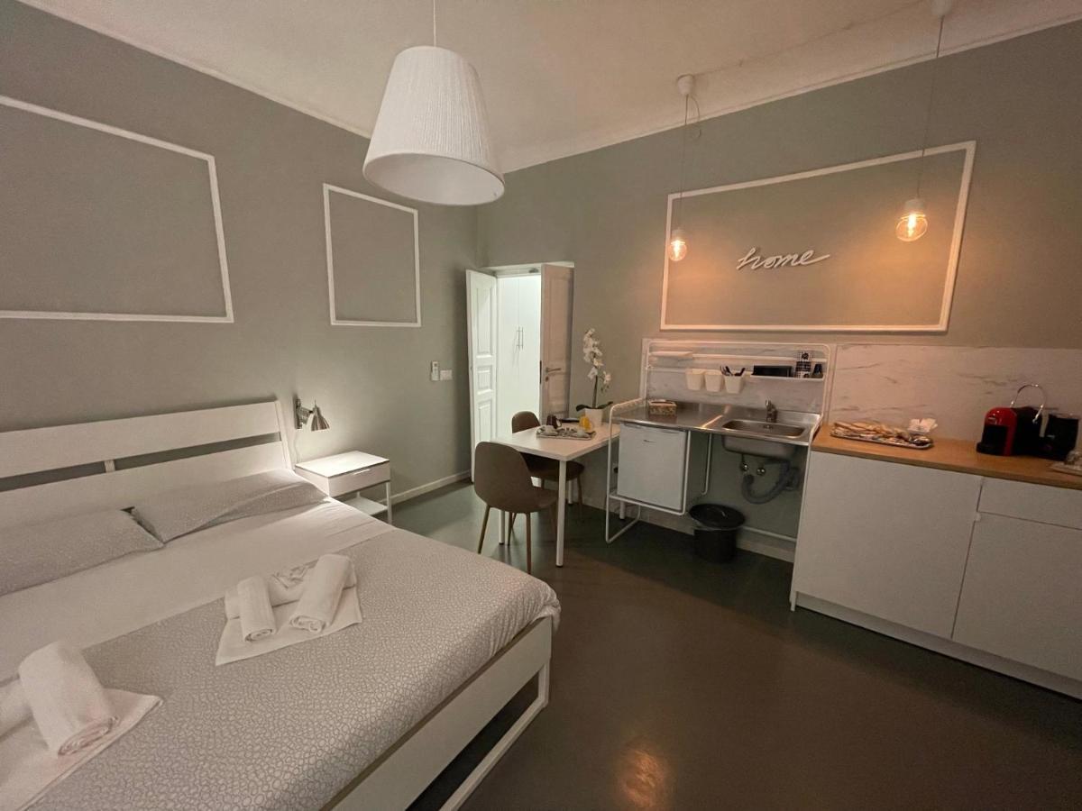 Palazzo Berardi Bed and Breakfast Ταράντο Εξωτερικό φωτογραφία