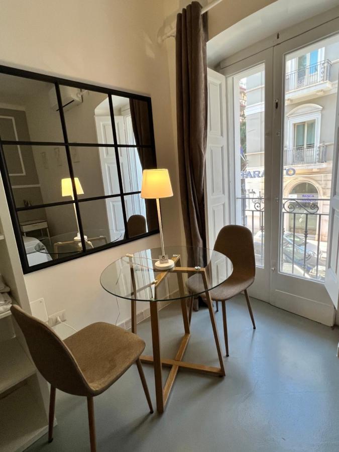 Palazzo Berardi Bed and Breakfast Ταράντο Εξωτερικό φωτογραφία